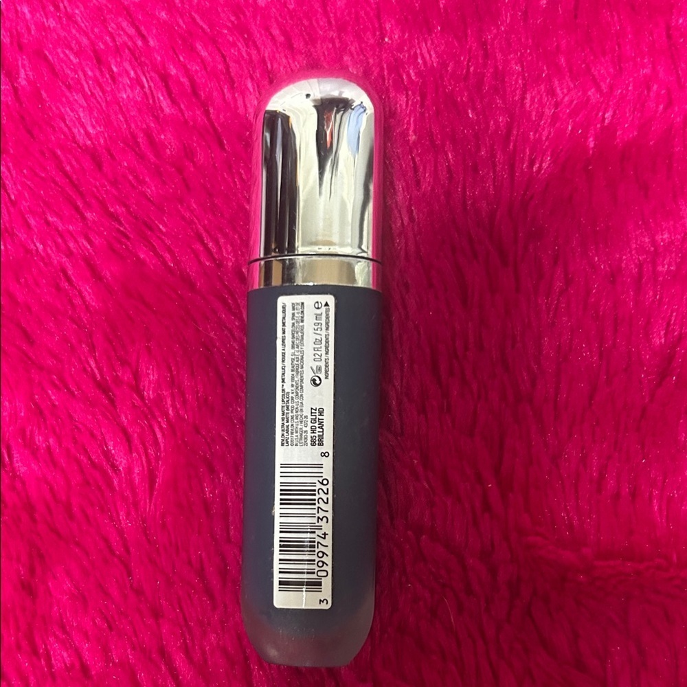 Revlon Metallic Matte Lipcolor in Silver and Gray - Picture 2 of 4